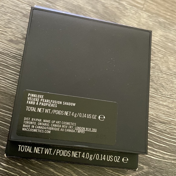 MAC Pinkluxe Veluxe Pearlfusion Eyeshadow Palette - Picture 6 of 7
